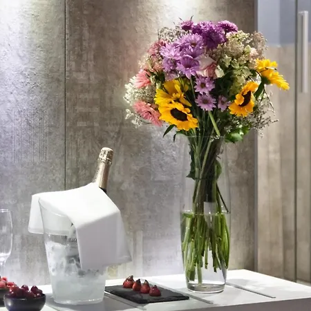 Enjoy Art Отель типа 